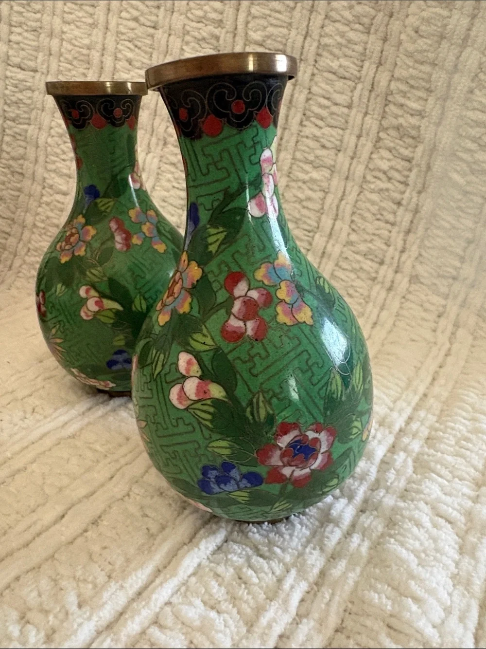 N/A pair green